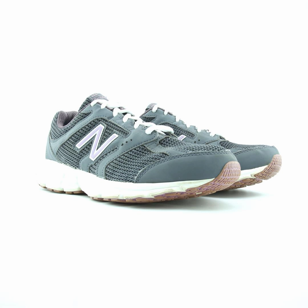 NEW BALANCE 460 V2 New Balance trainer visuals