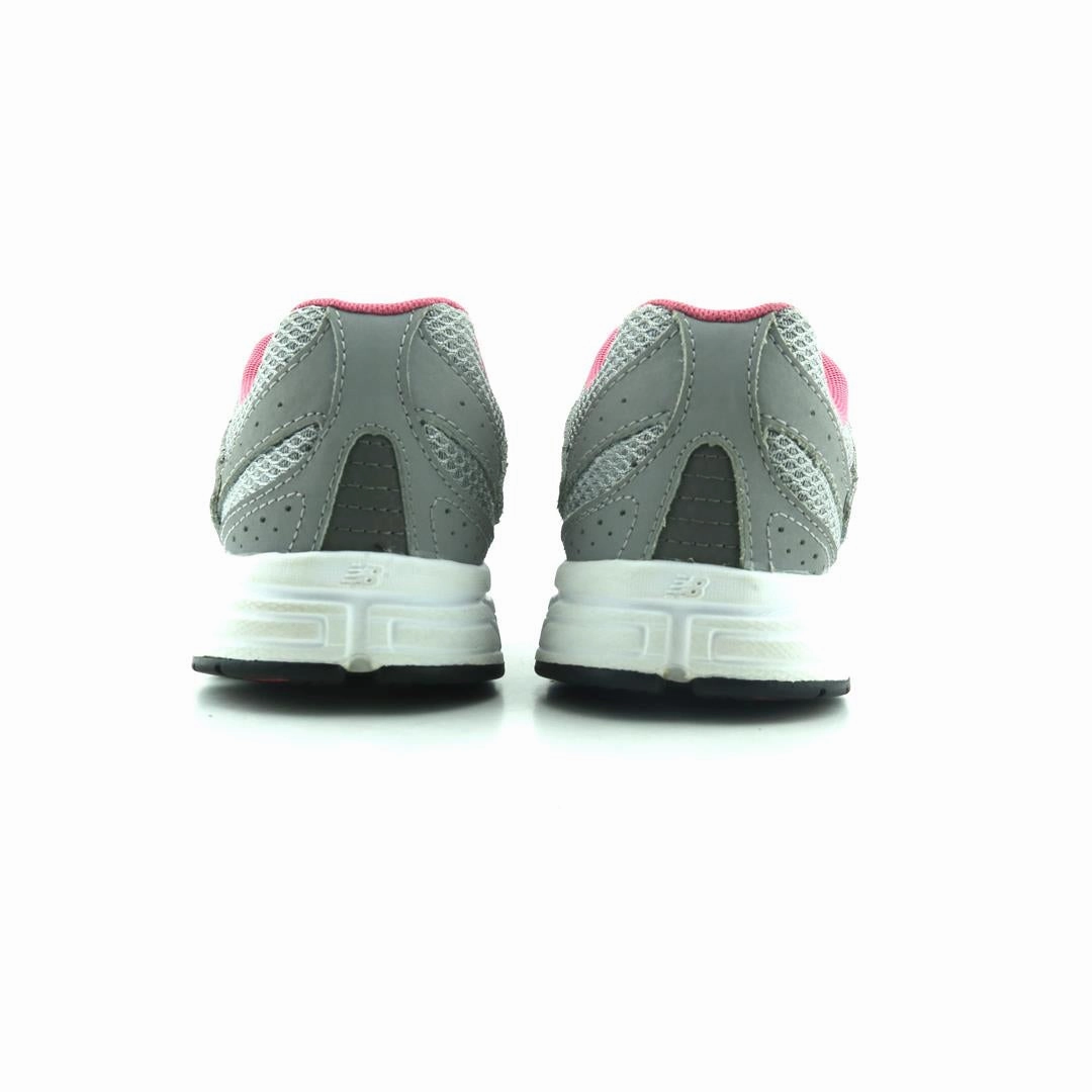 NEW BALANCE 481 V1 New Balance casual shoe looks