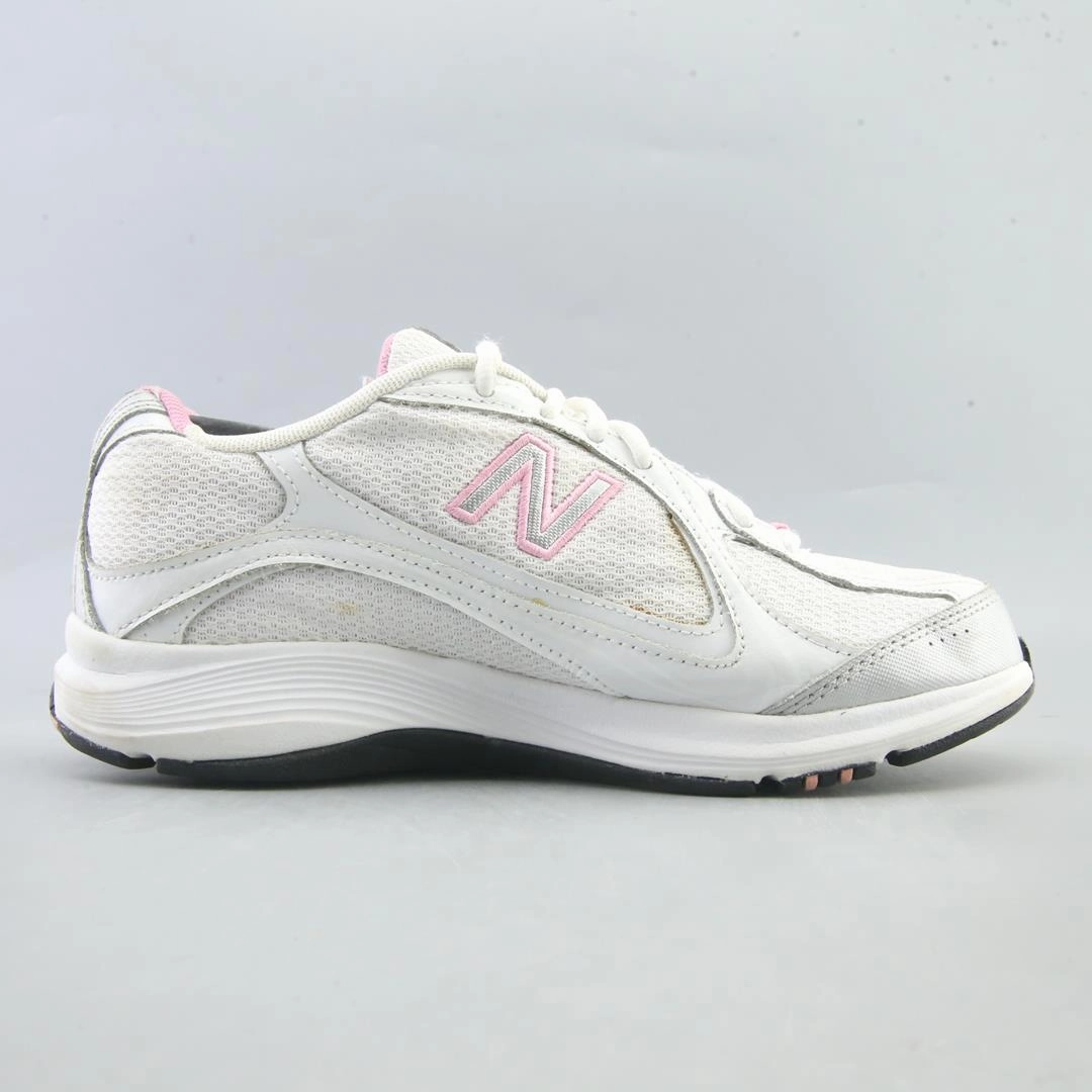 NEW BALANCE  496V3 CUSH New Balance casual shoe looks