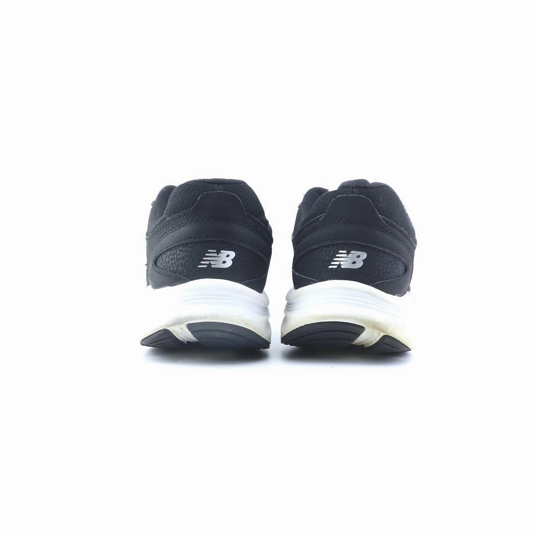 NEW BALANCE 496V3 New Balance trainer visuals