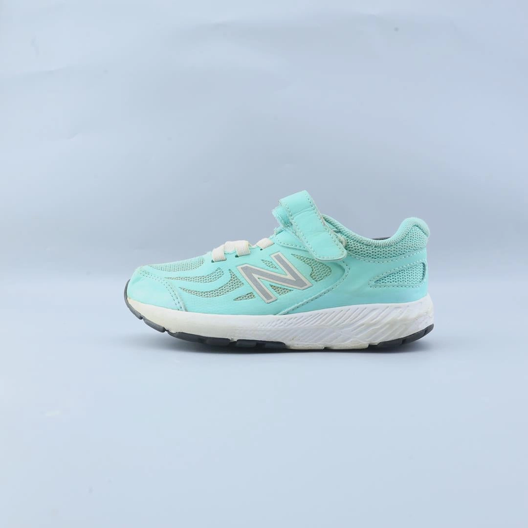 NEW BALANCE 519 New Balance supportive sneaker models