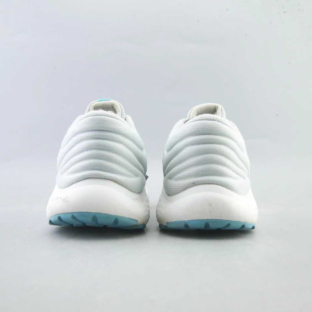 NEW BALANCE 520V7 New Balance trainer visuals