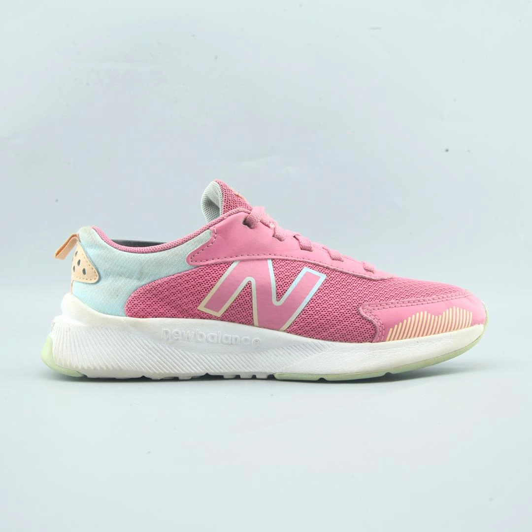 NEW BALANCE 545V1 New Balance trainer visuals