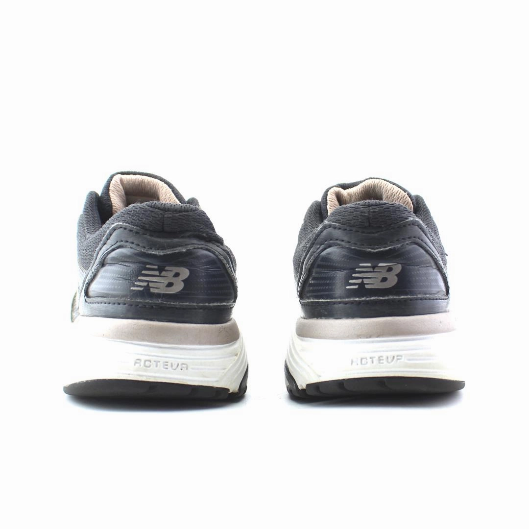 NEW BALANCE 560V7 retro New Balance shoe shots
