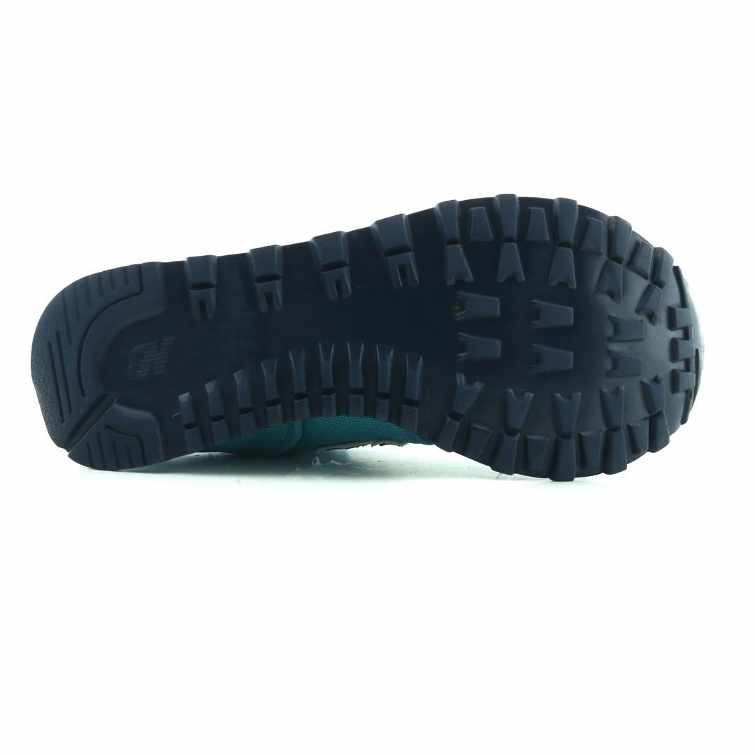 NEW BALANCE 574 New Balance casual shoe looks