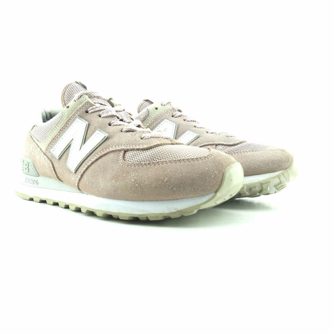 NEW BALANCE 574 New Balance casual shoe looks