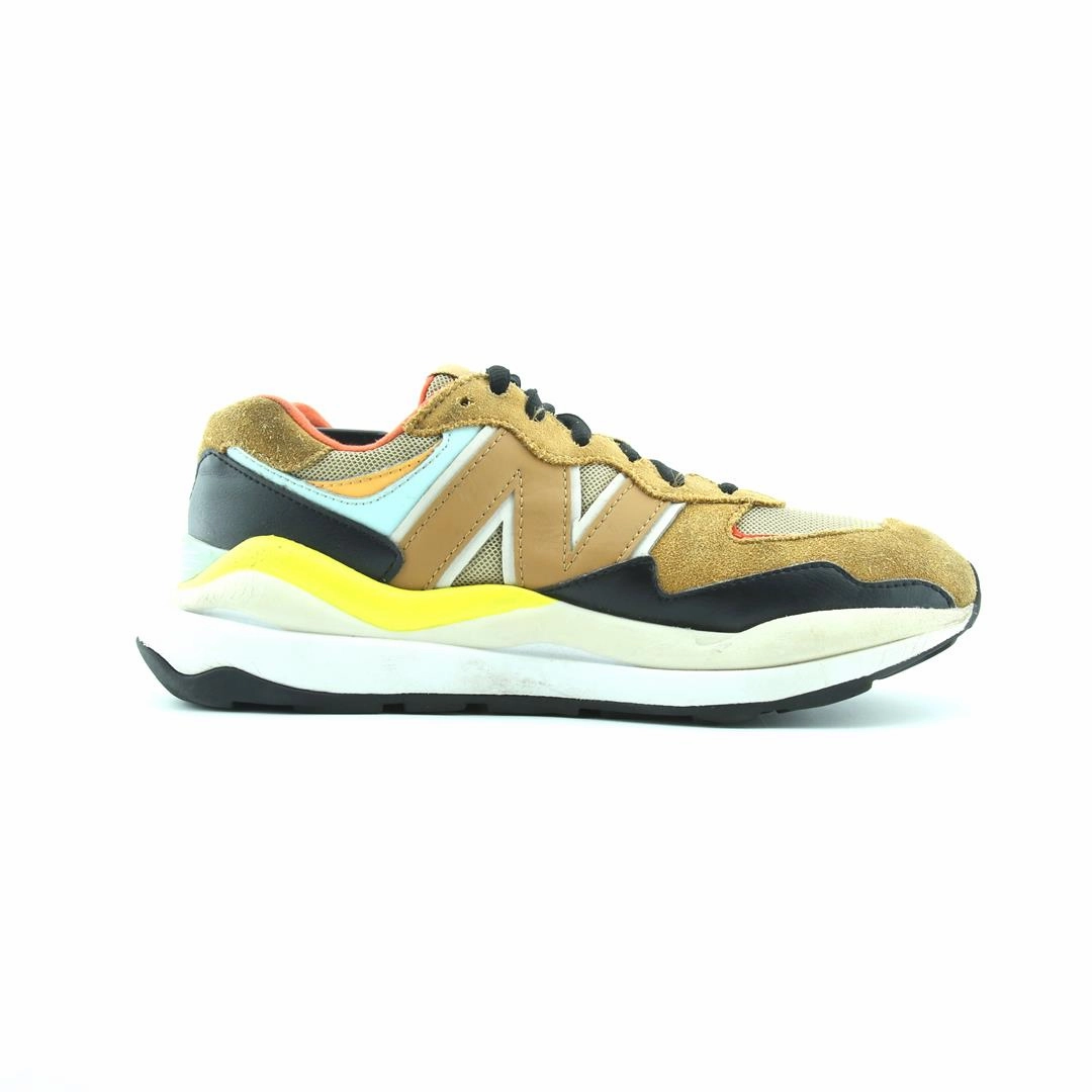 NEW BALANCE 57/40 stylish New Balance designs