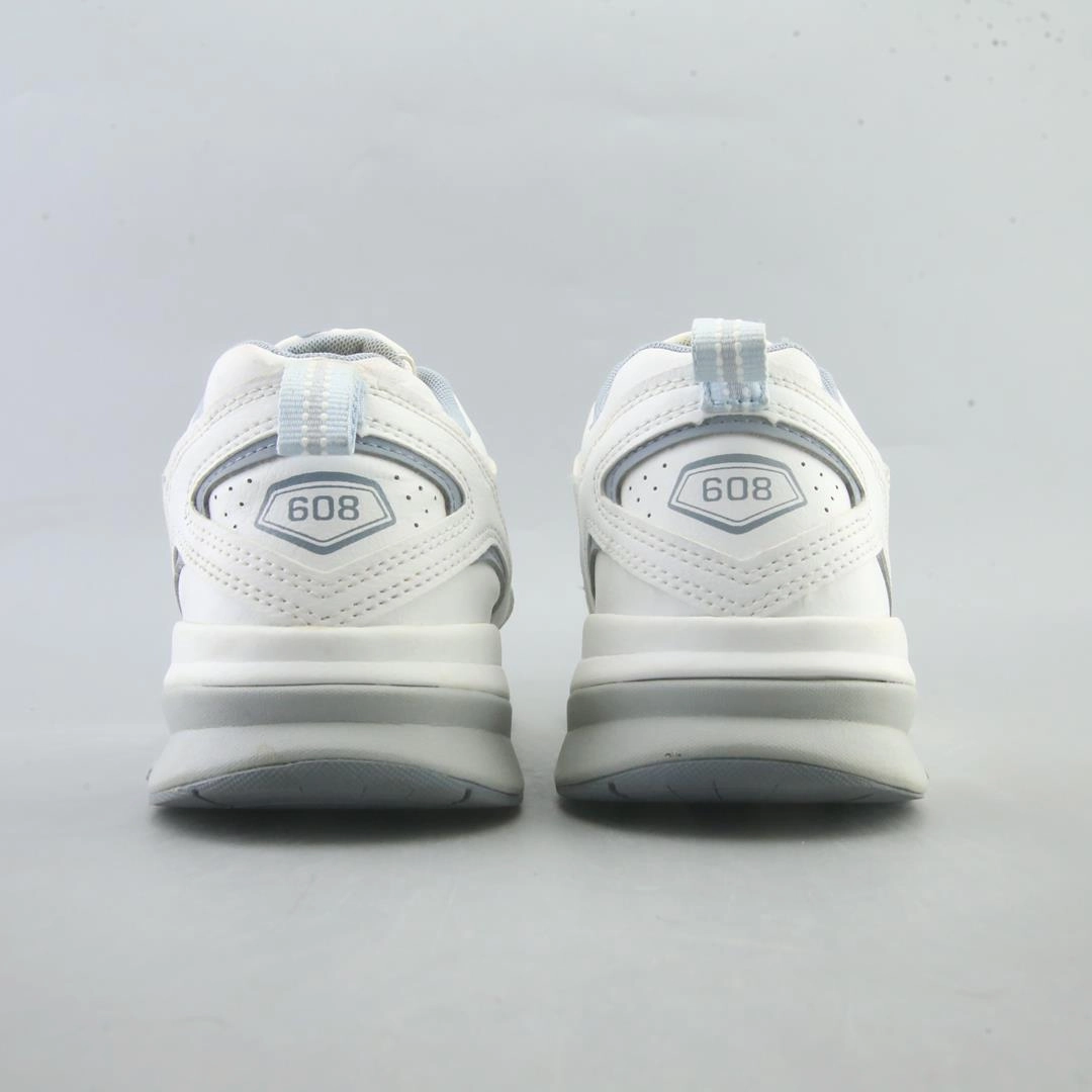 NEW BALANCE 608V5 stylish New Balance designs