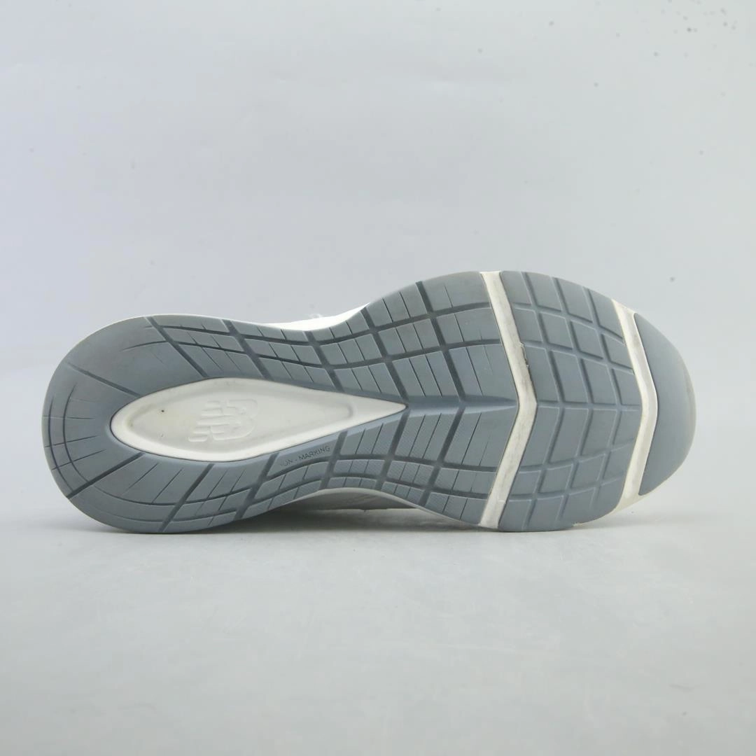 NEW BALANCE 608V5 stylish New Balance designs