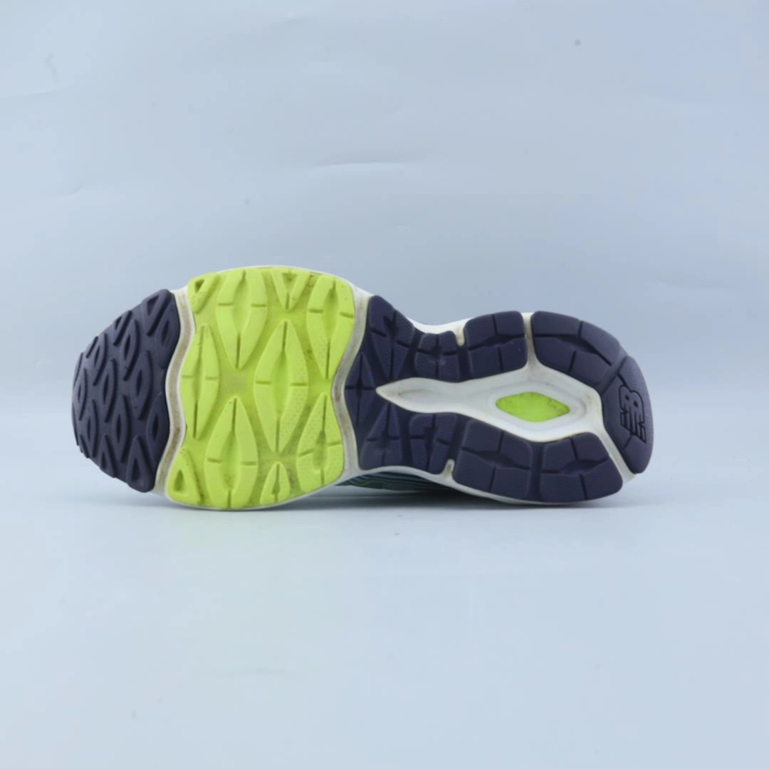 NEW BALANCE 680V4 stylish New Balance designs