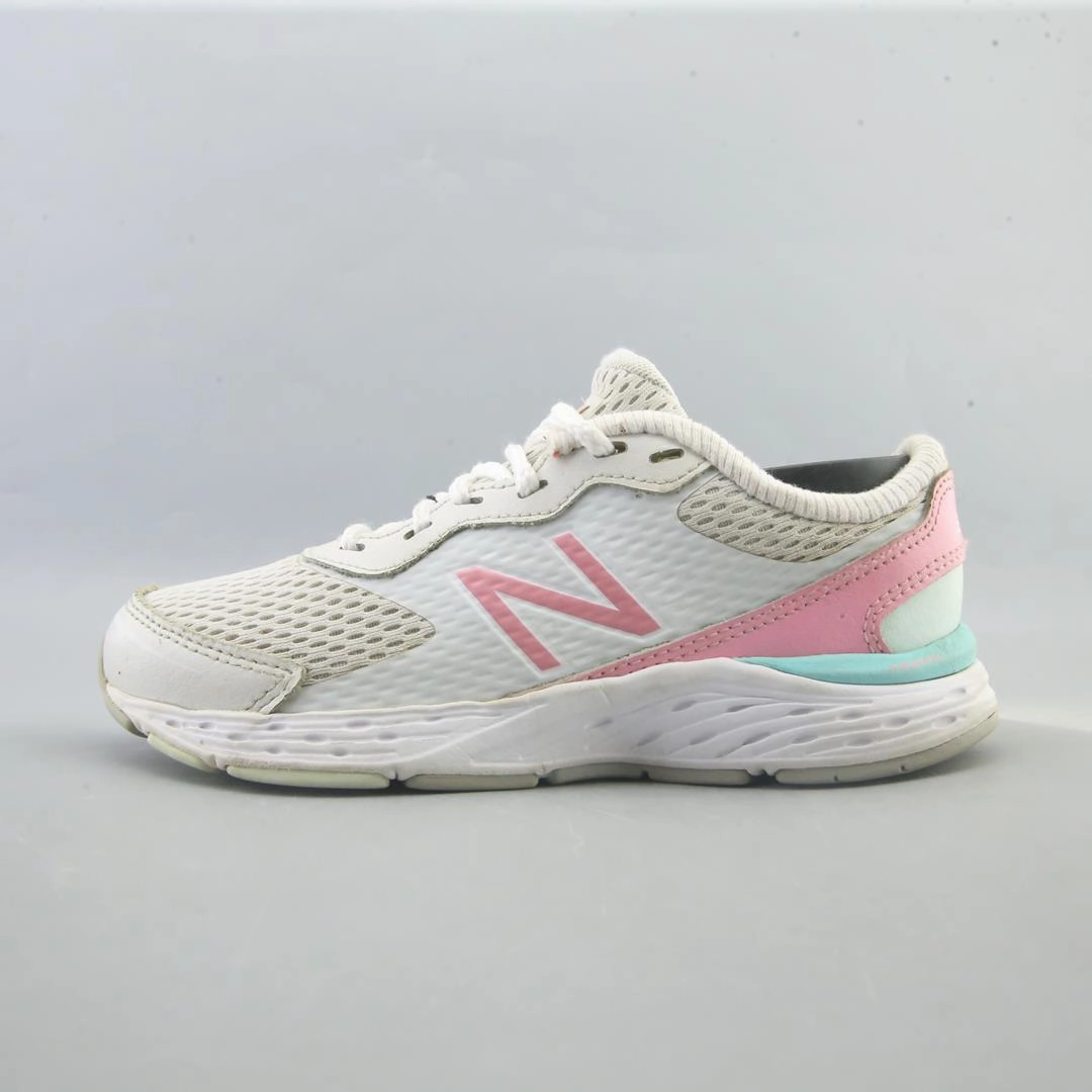 NEW BALANCE 680V5 New Balance comfortable everyday shoes