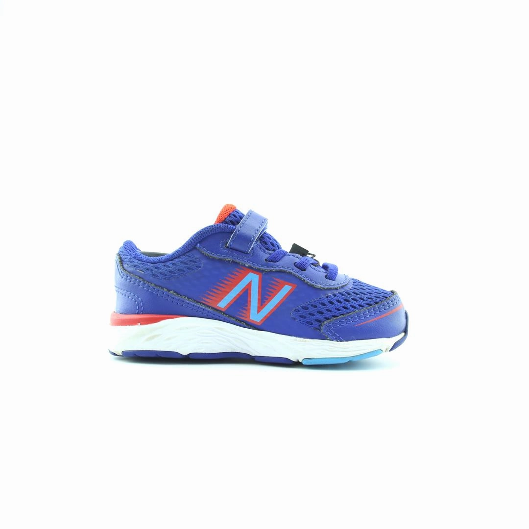 NEW BALANCE 680V6 New Balance trainer visuals
