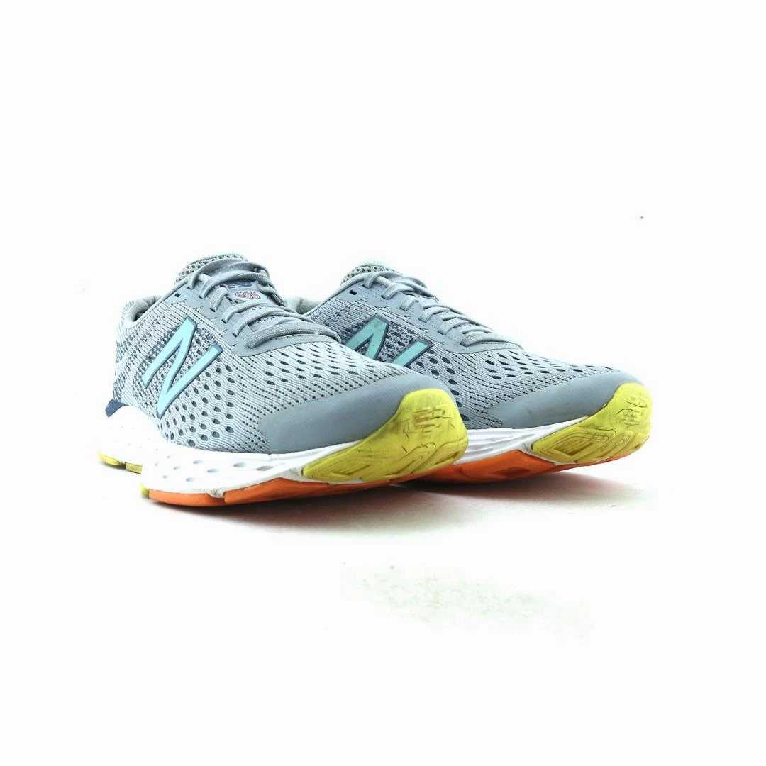 NEW BALANCE 680V6 stylish New Balance designs