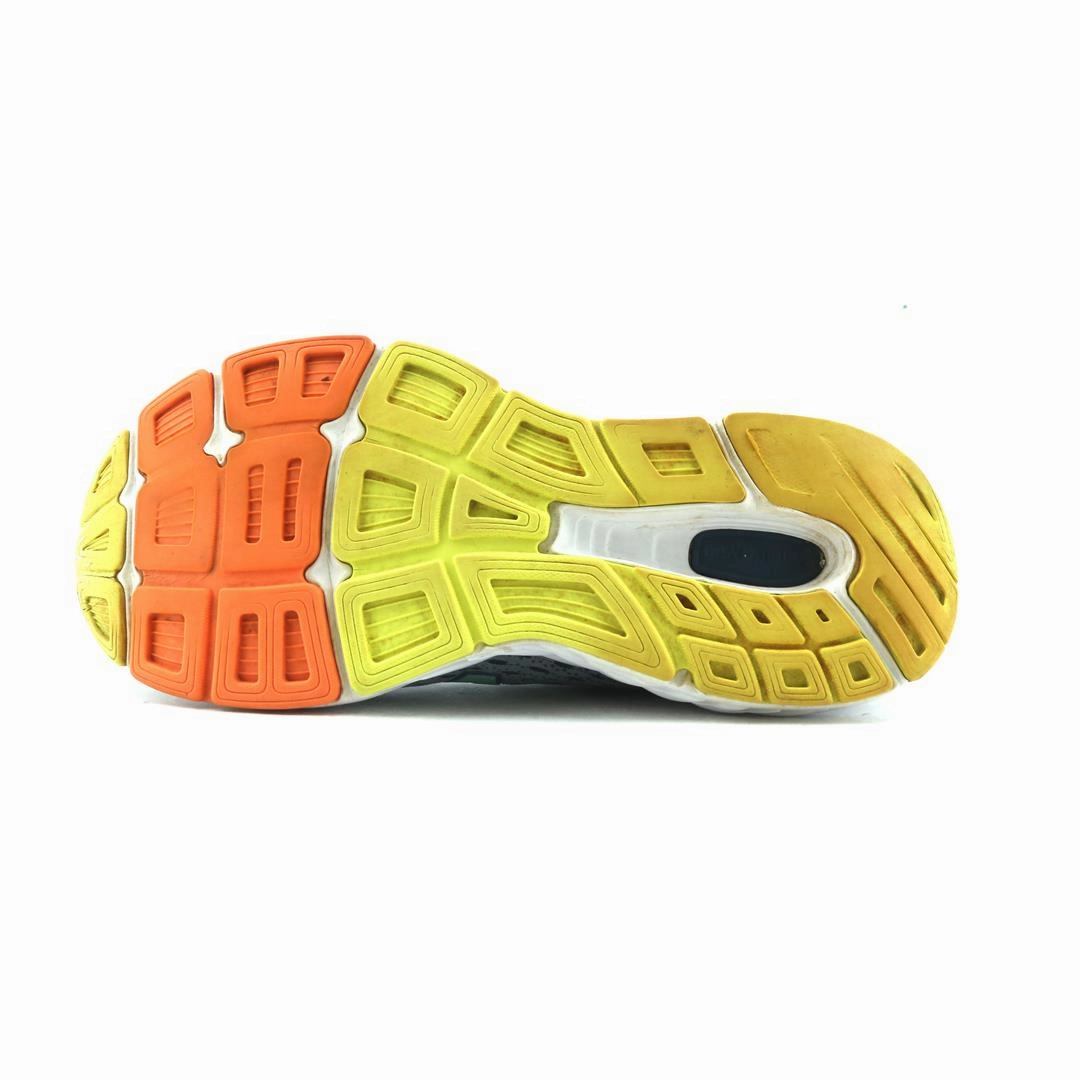 NEW BALANCE 680V6 stylish New Balance designs