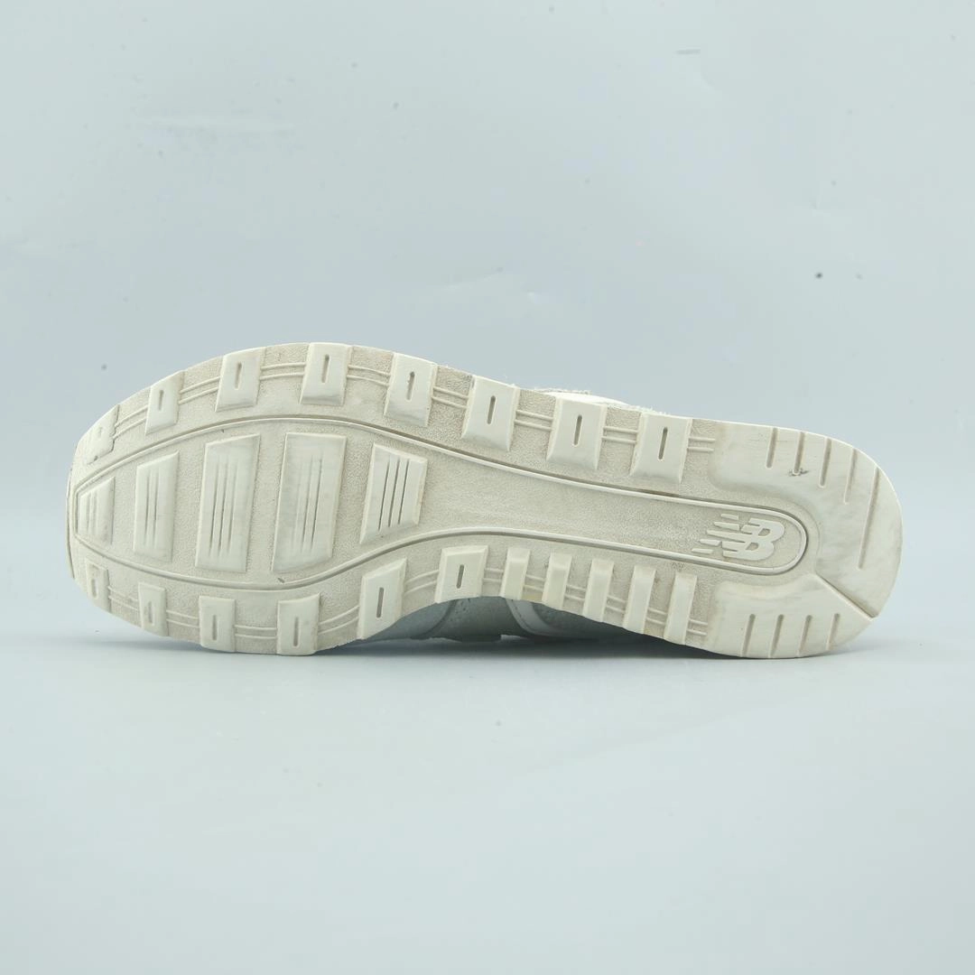 NEW BALANCE 696 New Balance trainer visuals