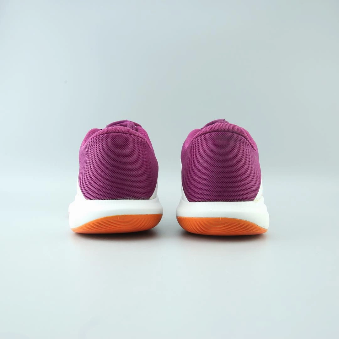NEW BALANCE 696V4 stylish New Balance designs