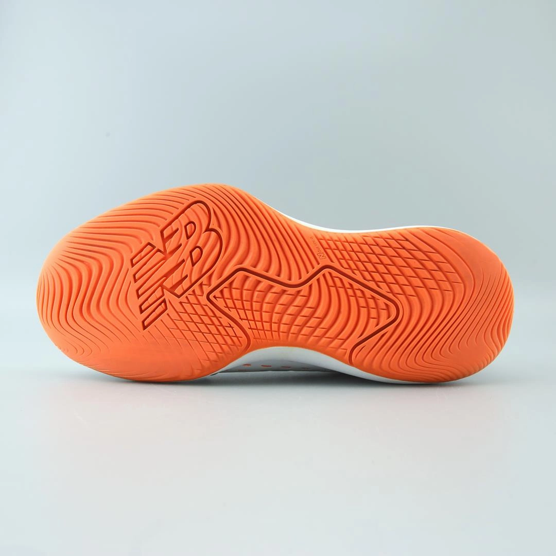NEW BALANCE 696V4 stylish New Balance designs