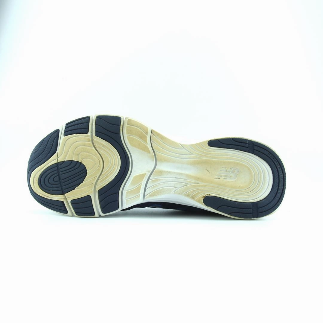 NEW BALANCE 711 stylish New Balance designs