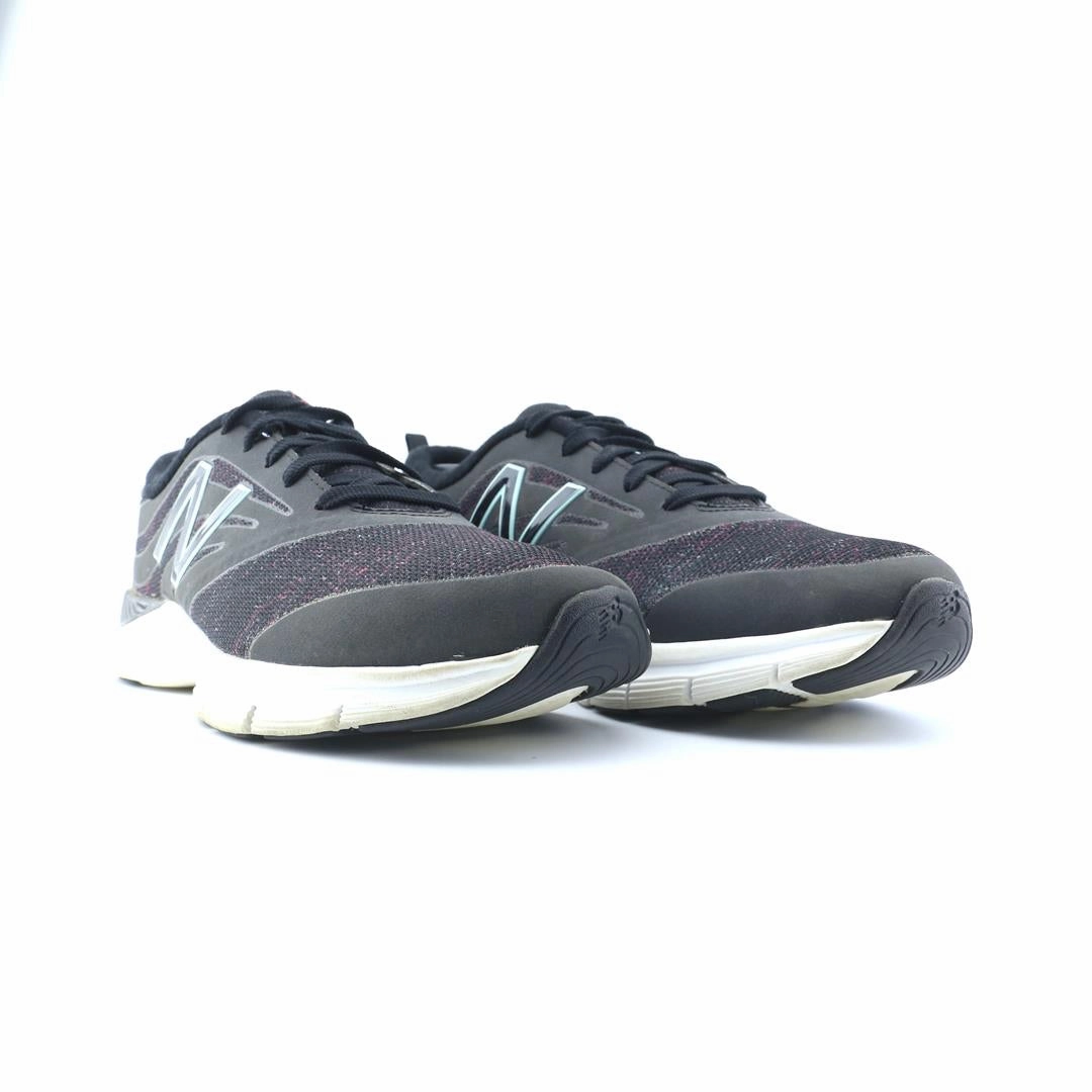 NEW BALANCE 713 stylish New Balance designs