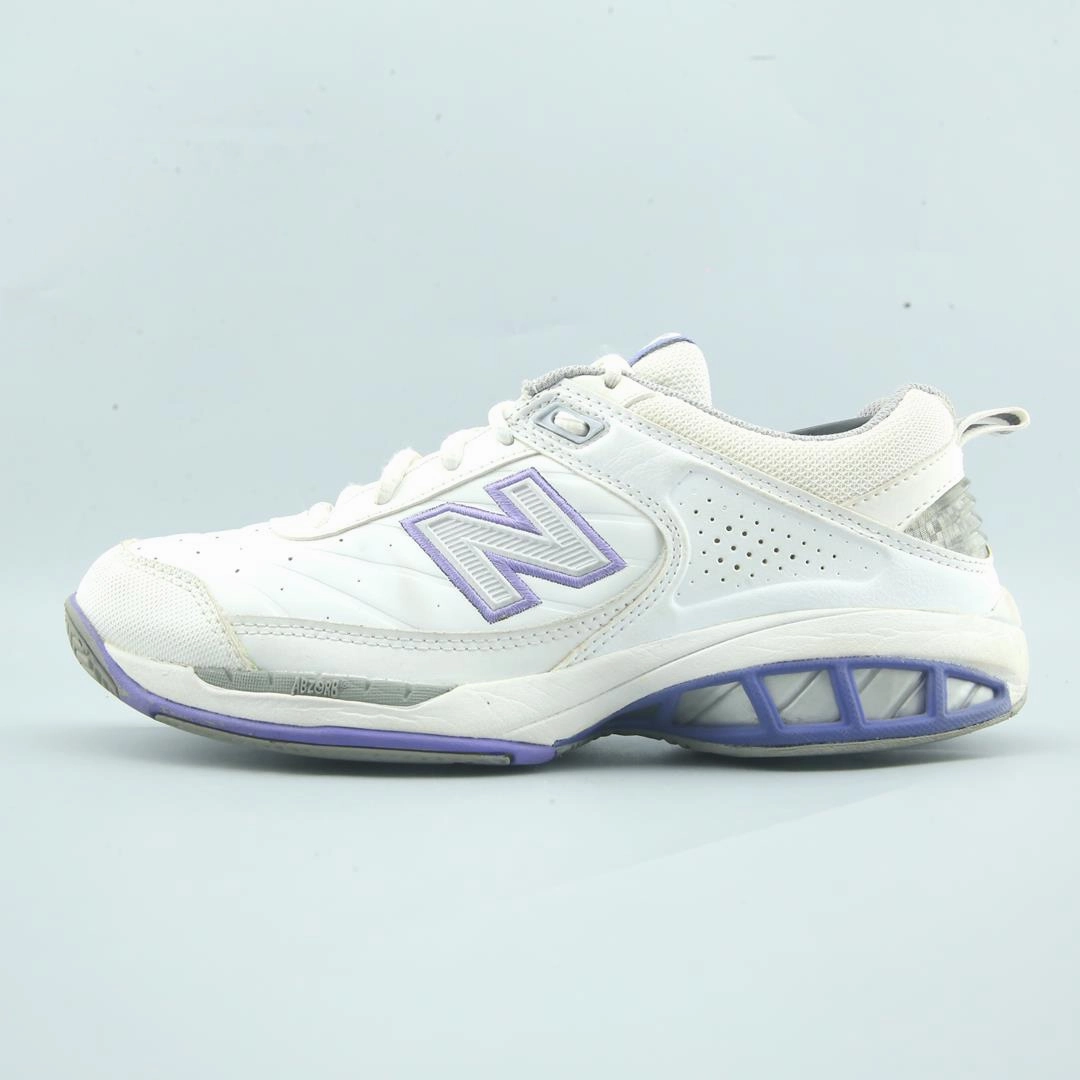 NEW BALANCE 806 New Balance durable footwear styles