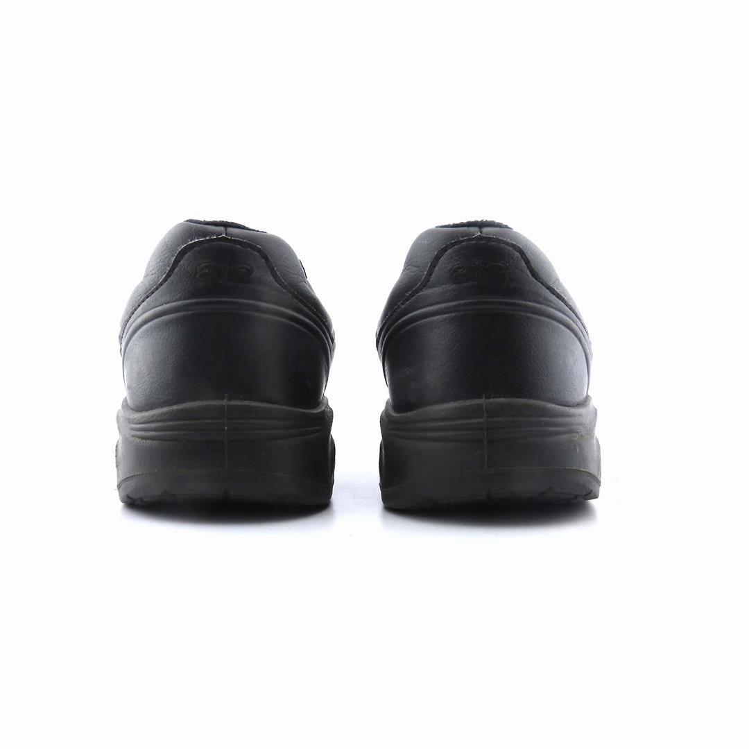 NEW BALANCE 812 athletic New Balance footwear