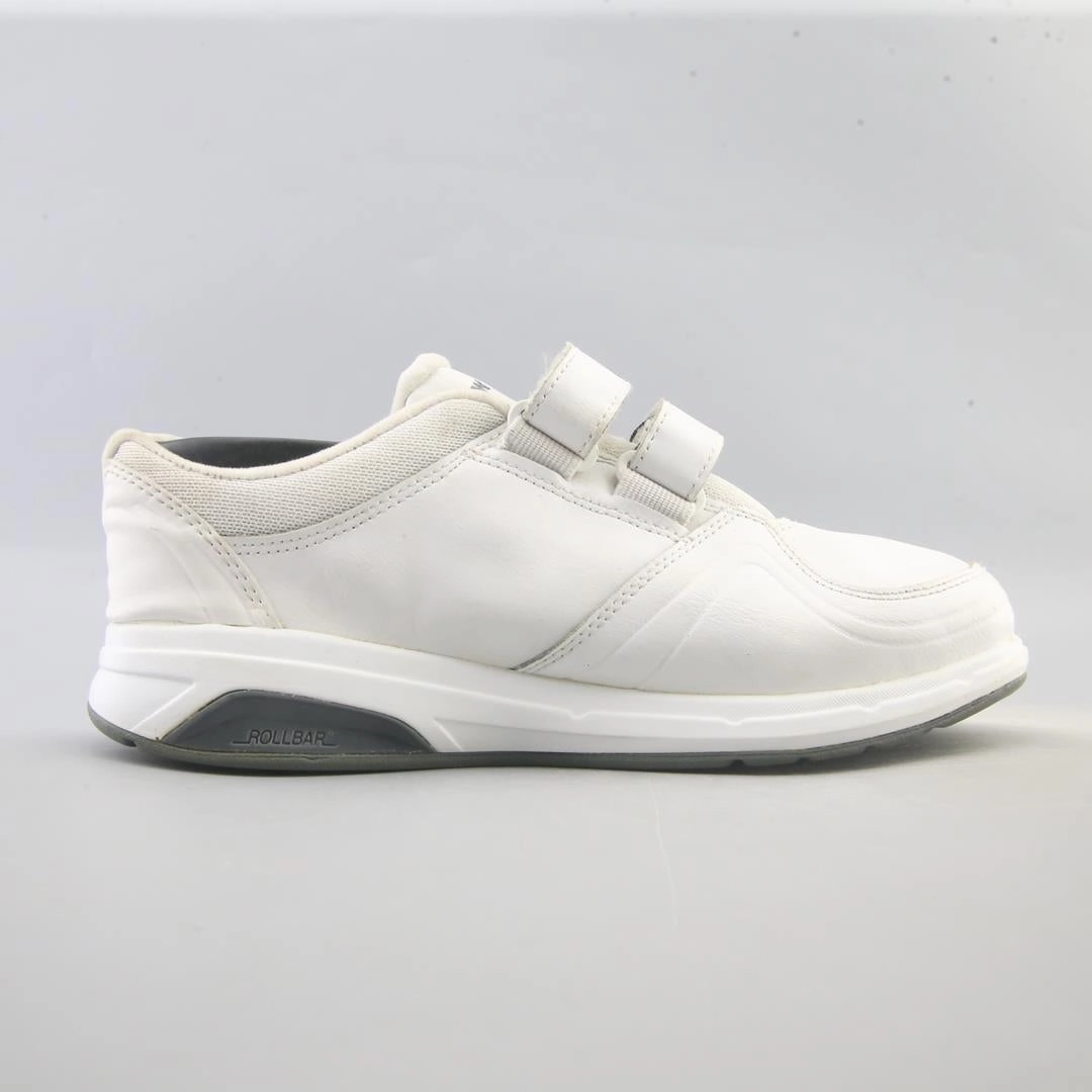 NEW BALANCE 813 retro New Balance shoe shots