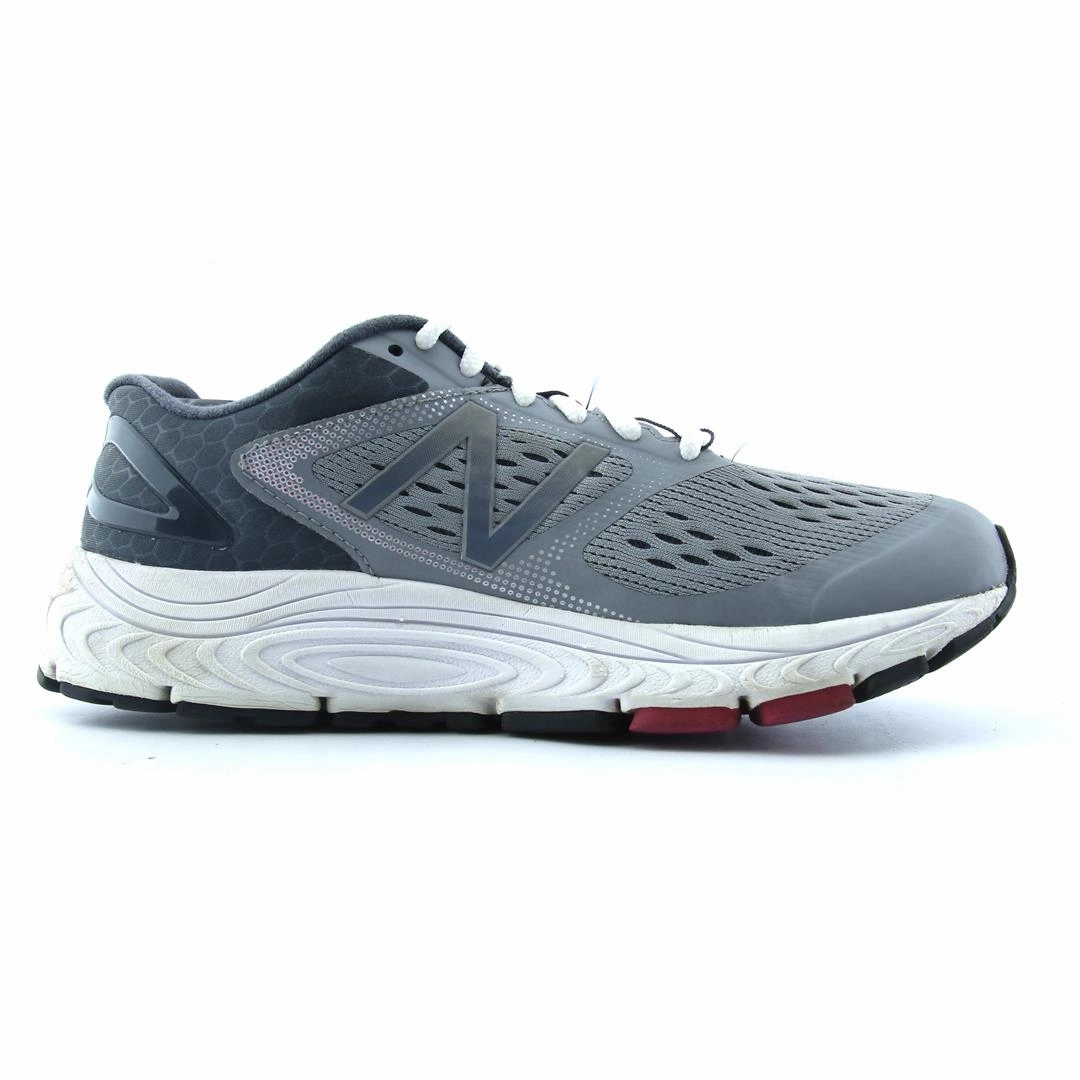 NEW BALANCE 840V4 New Balance casual shoe looks