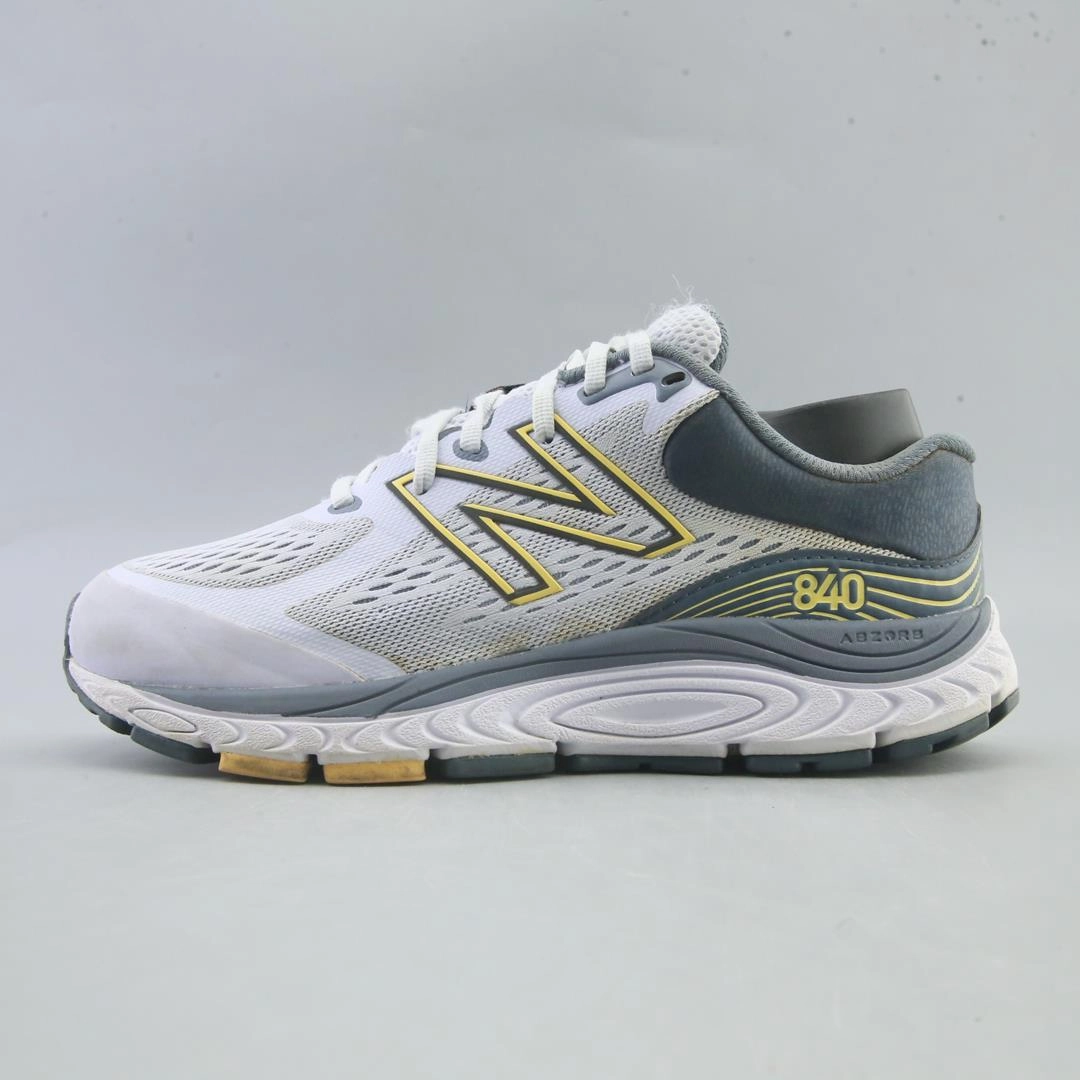 NEW BALANCE 840V5 New Balance athletic performance footwear