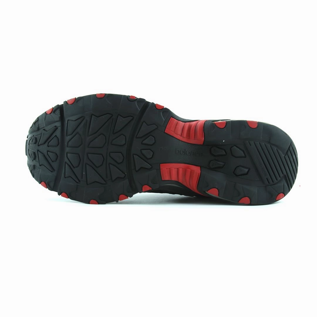 NEW BALANCE 841V3 New Balance trainer visuals