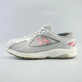 NEW BALANCE 847 New Balance athletic performance footwear