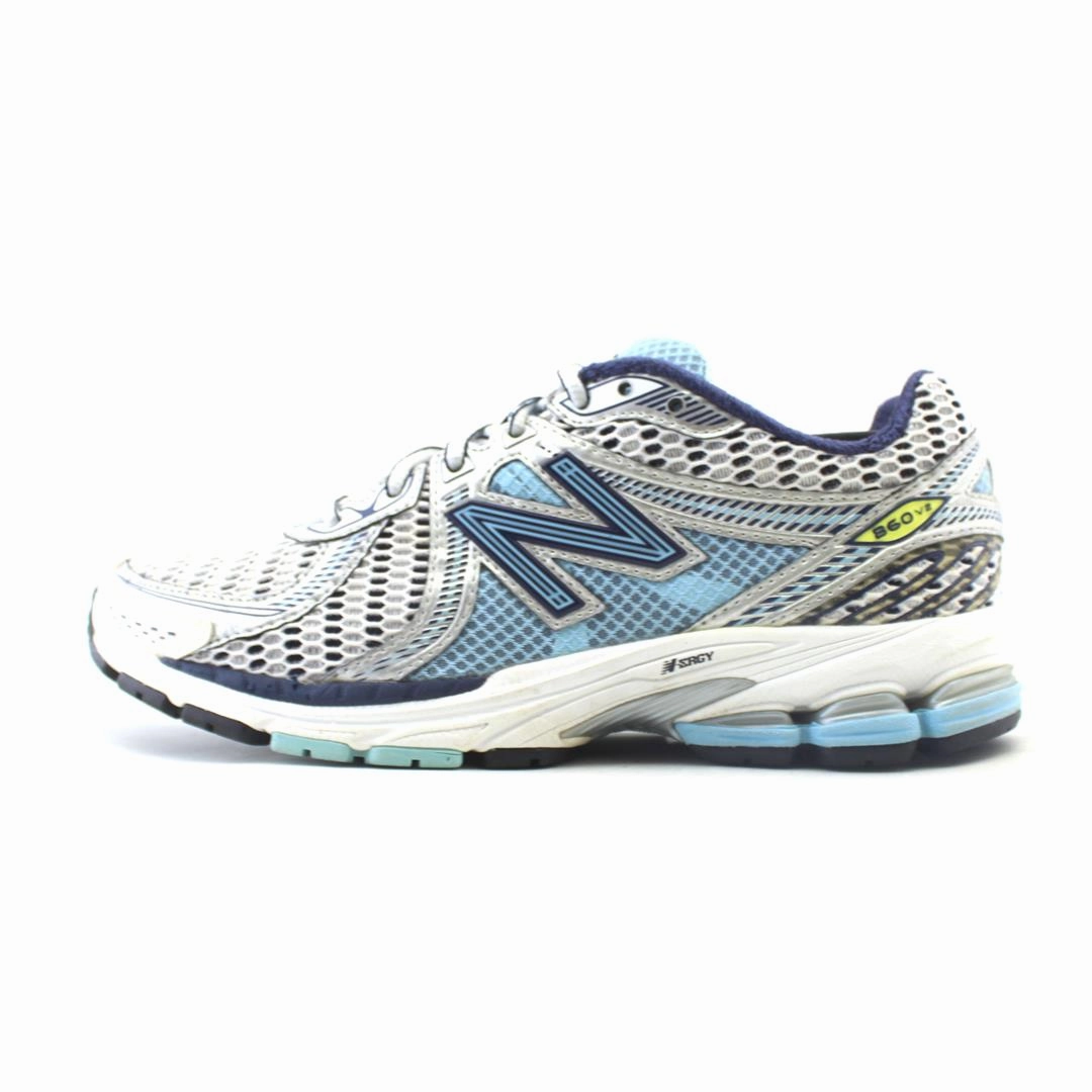 NEW BALANCE 860 V2 New Balance athletic performance footwear