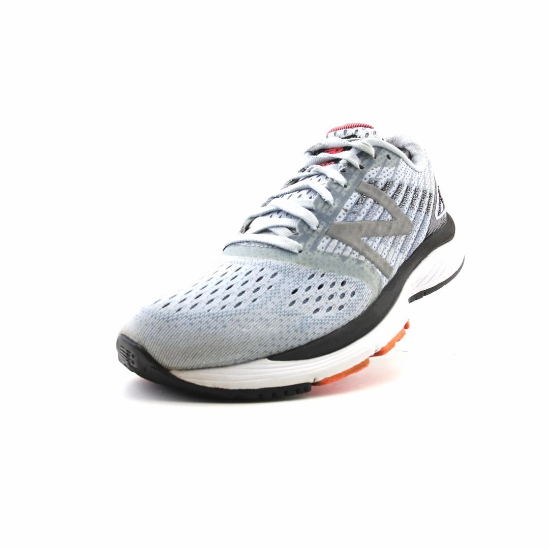 NEW BALANCE 860V9 retro New Balance shoe shots