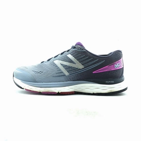 NEW BALANCE 880V8 New Balance supportive sneaker models