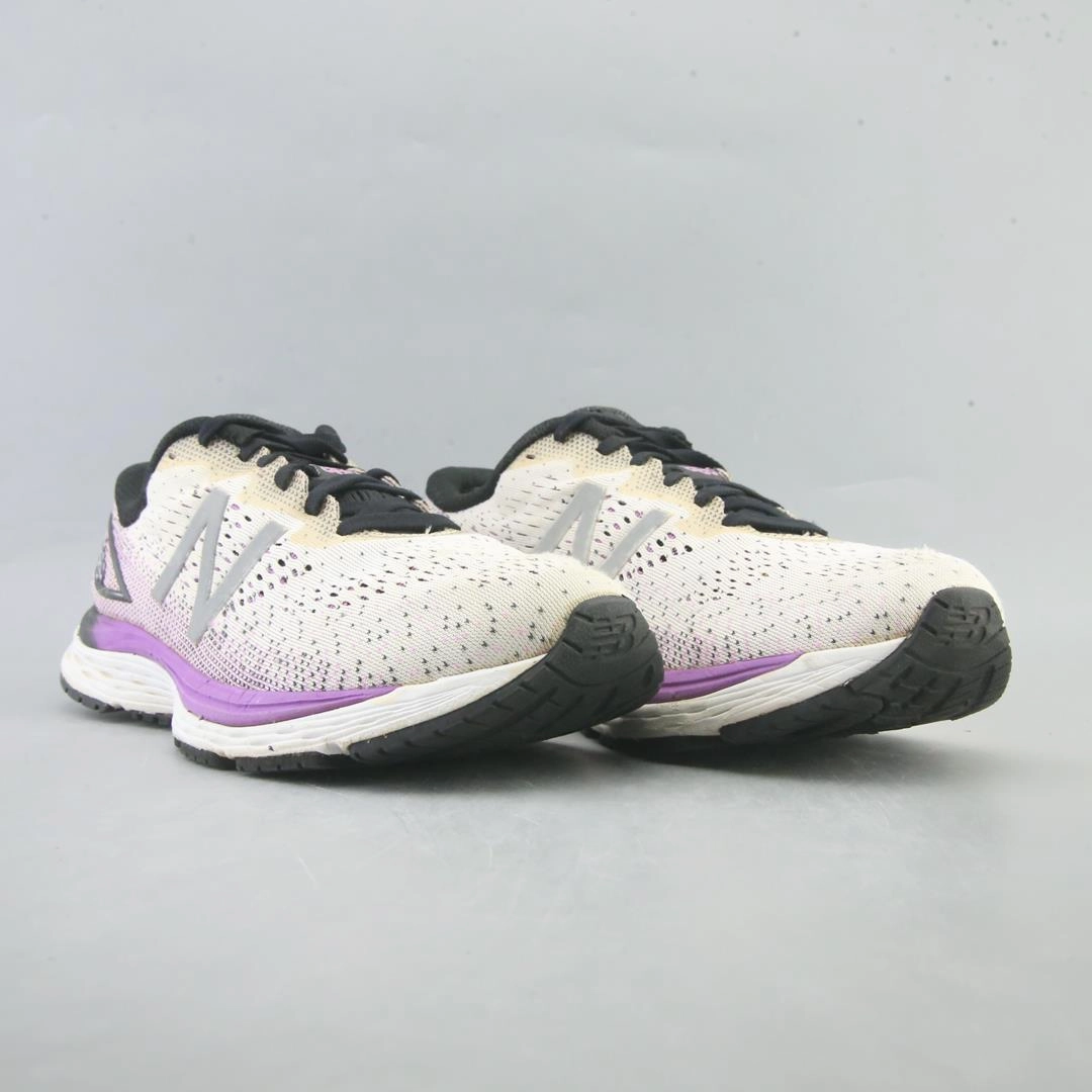 NEW BALANCE 880V9 New Balance casual shoe looks