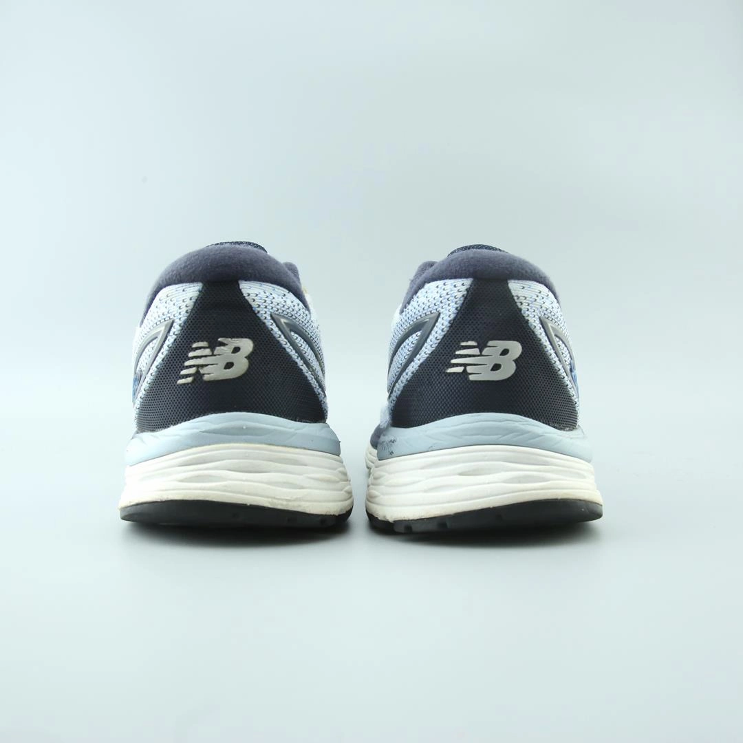 NEW BALANCE 880V9 stylish New Balance designs