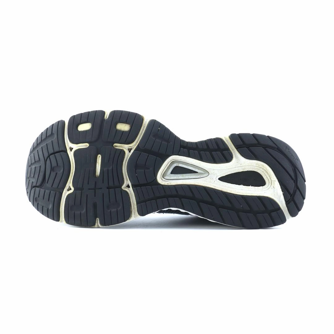 NEW BALANCE 880V9 stylish New Balance designs