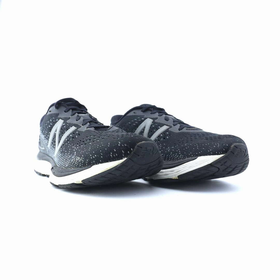 NEW BALANCE 880V9 stylish New Balance designs