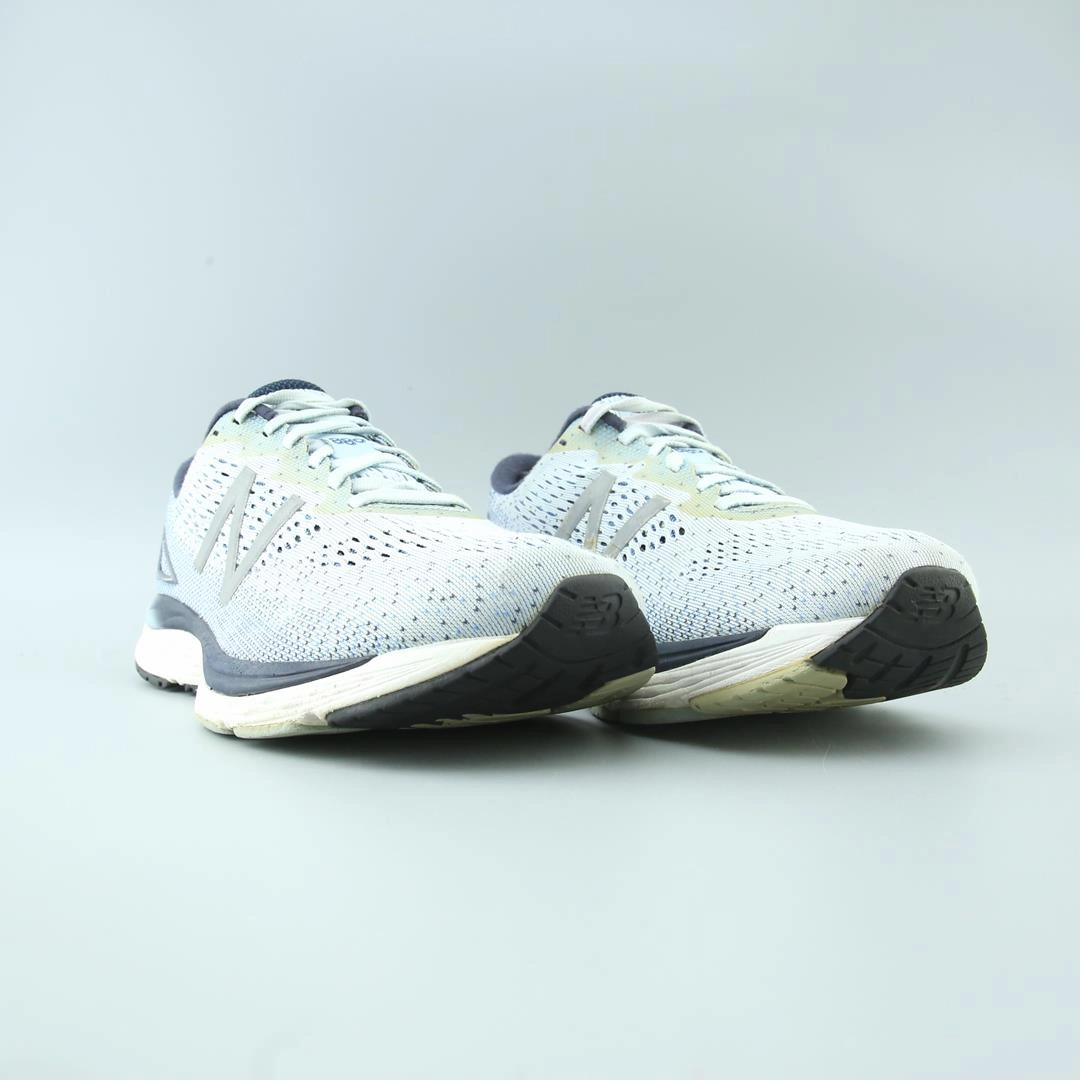 NEW BALANCE 880V9 stylish New Balance designs