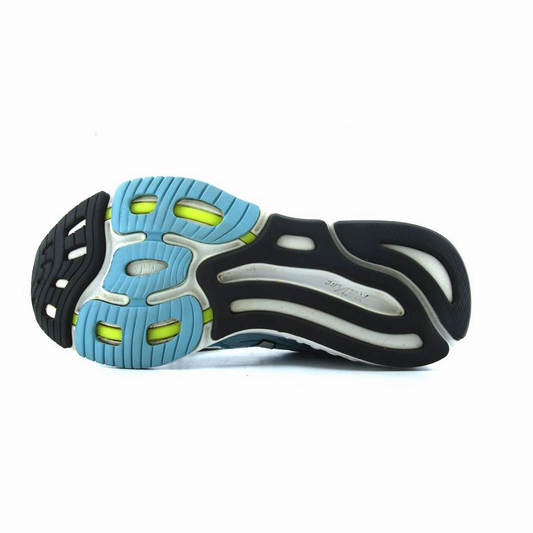 NEW BALANCE 890V6 stylish New Balance designs