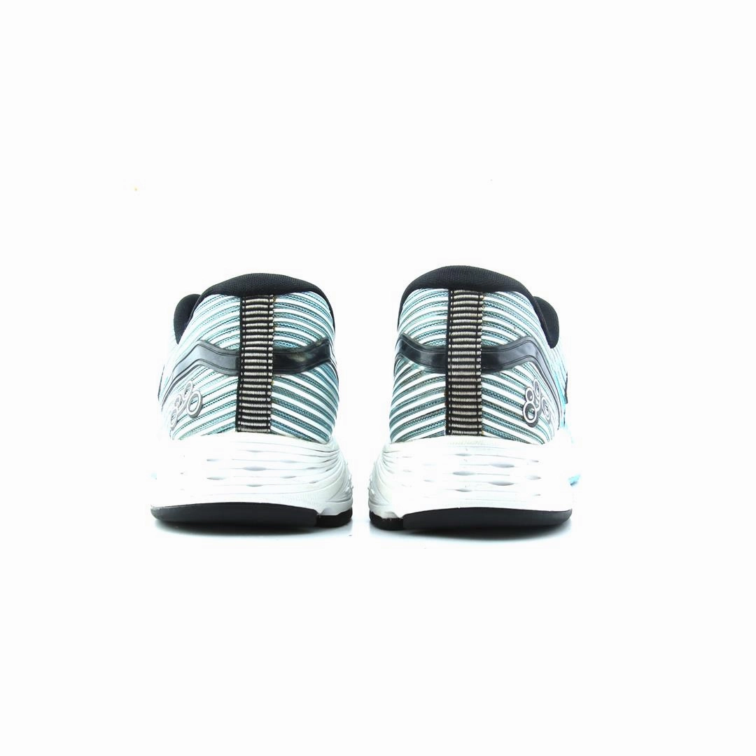 NEW BALANCE 890V6 stylish New Balance designs