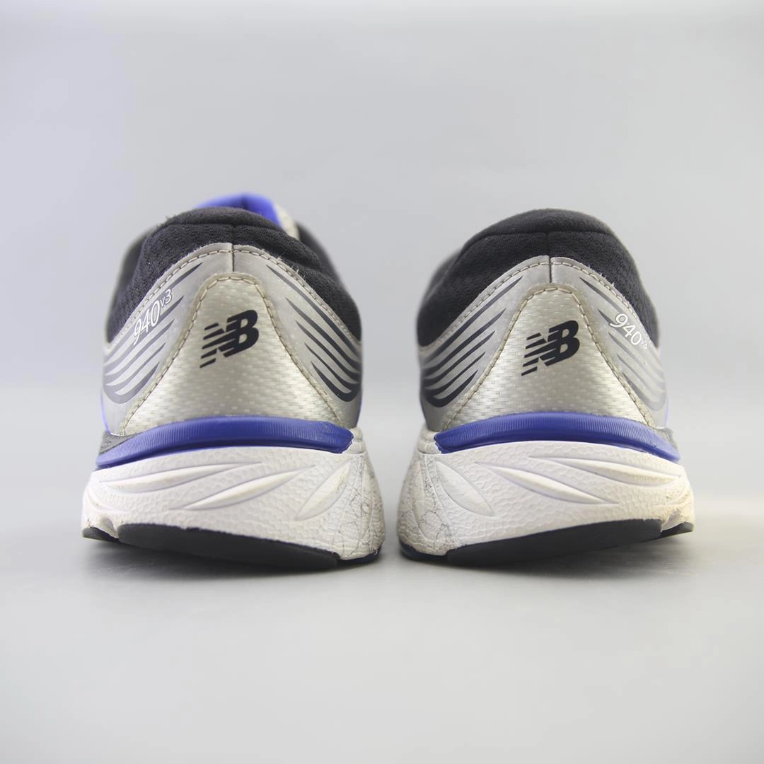 NEW BALANCE 940 V3 retro New Balance shoe shots