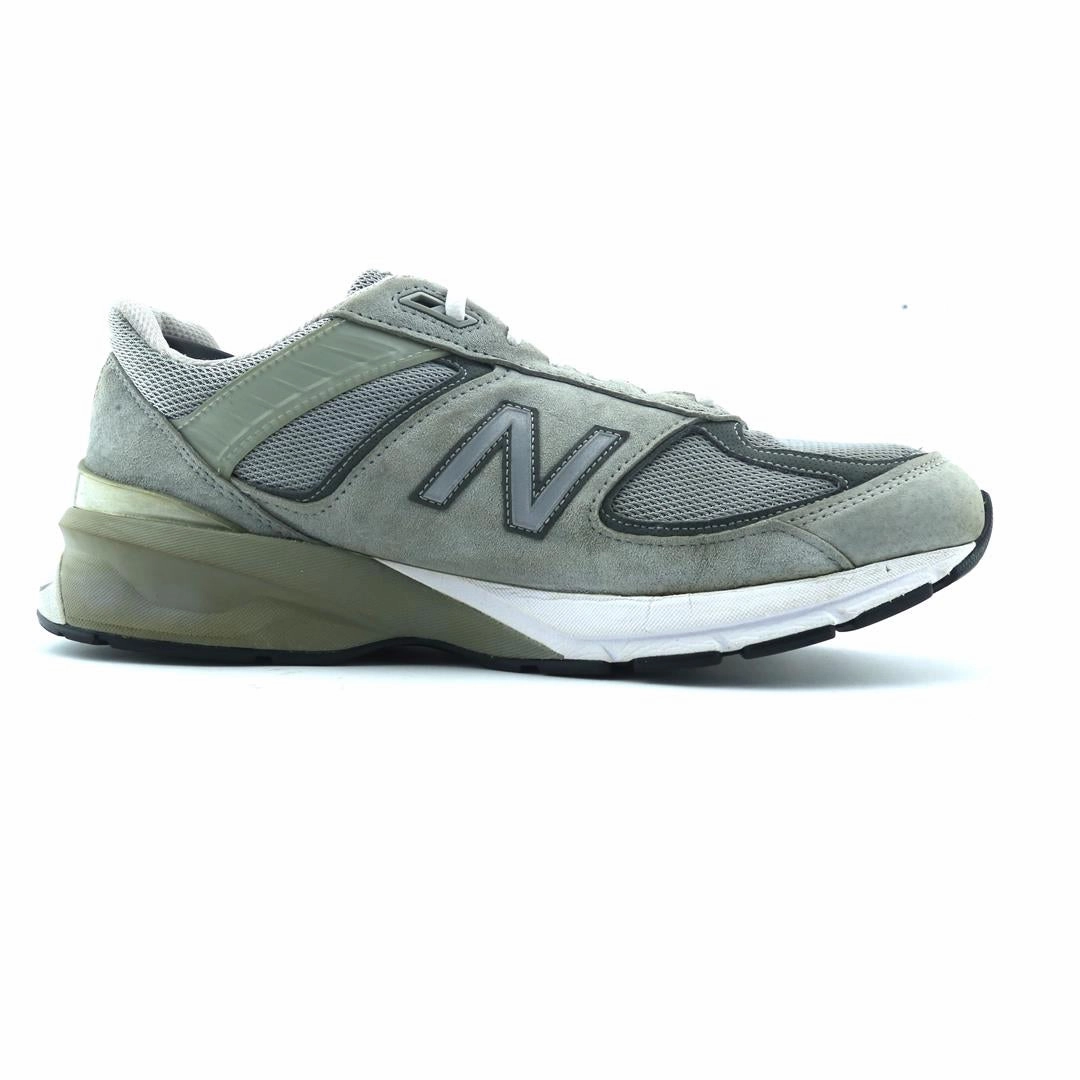 NEW BALANCE 990 V5 New Balance casual shoe looks