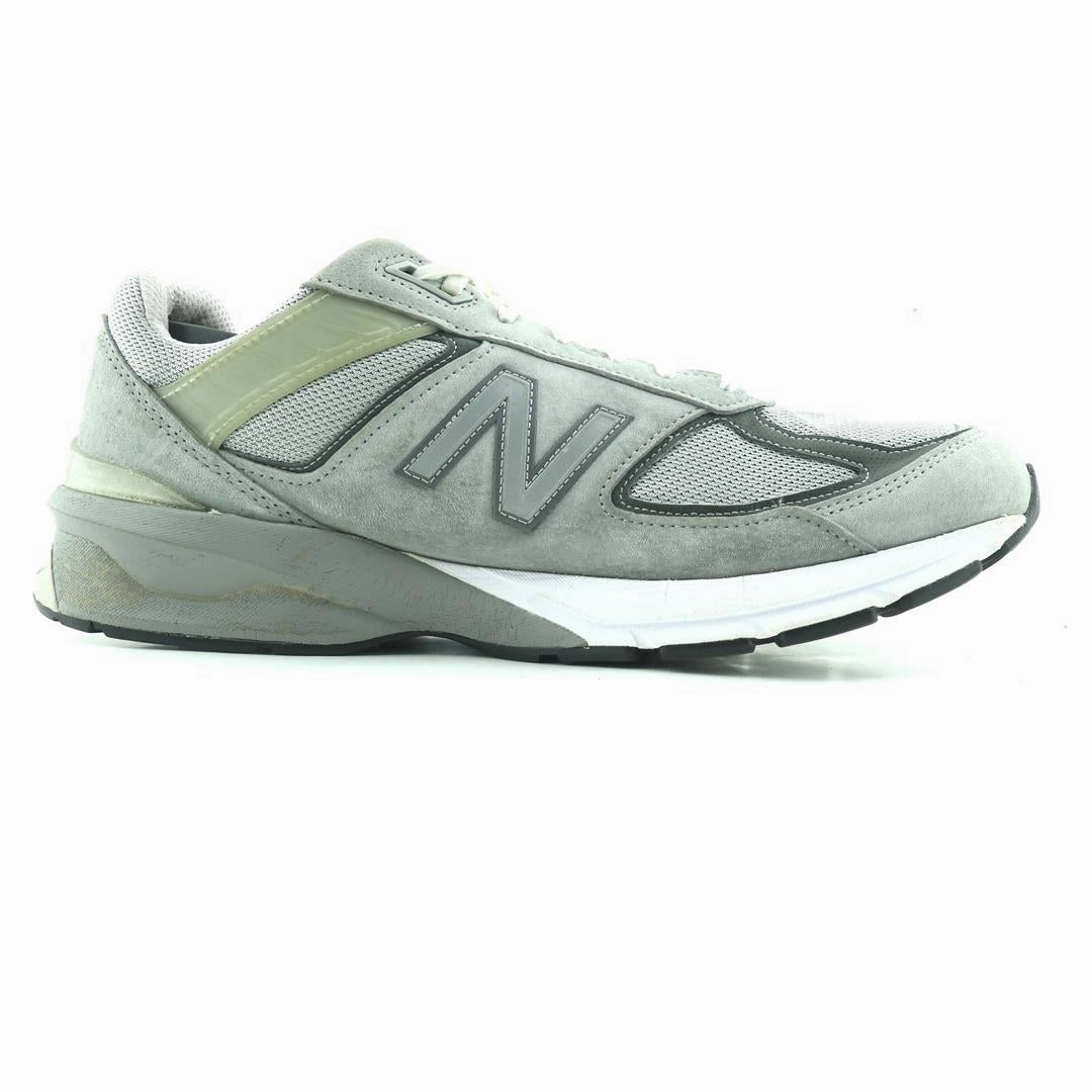 NEW BALANCE 990 V5 New Balance casual shoe looks