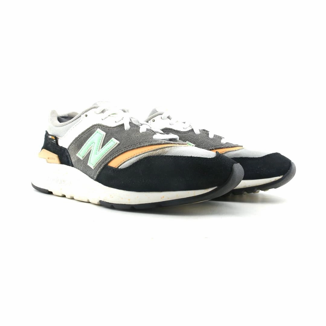 NEW BALANCE 997H retro New Balance shoe shots