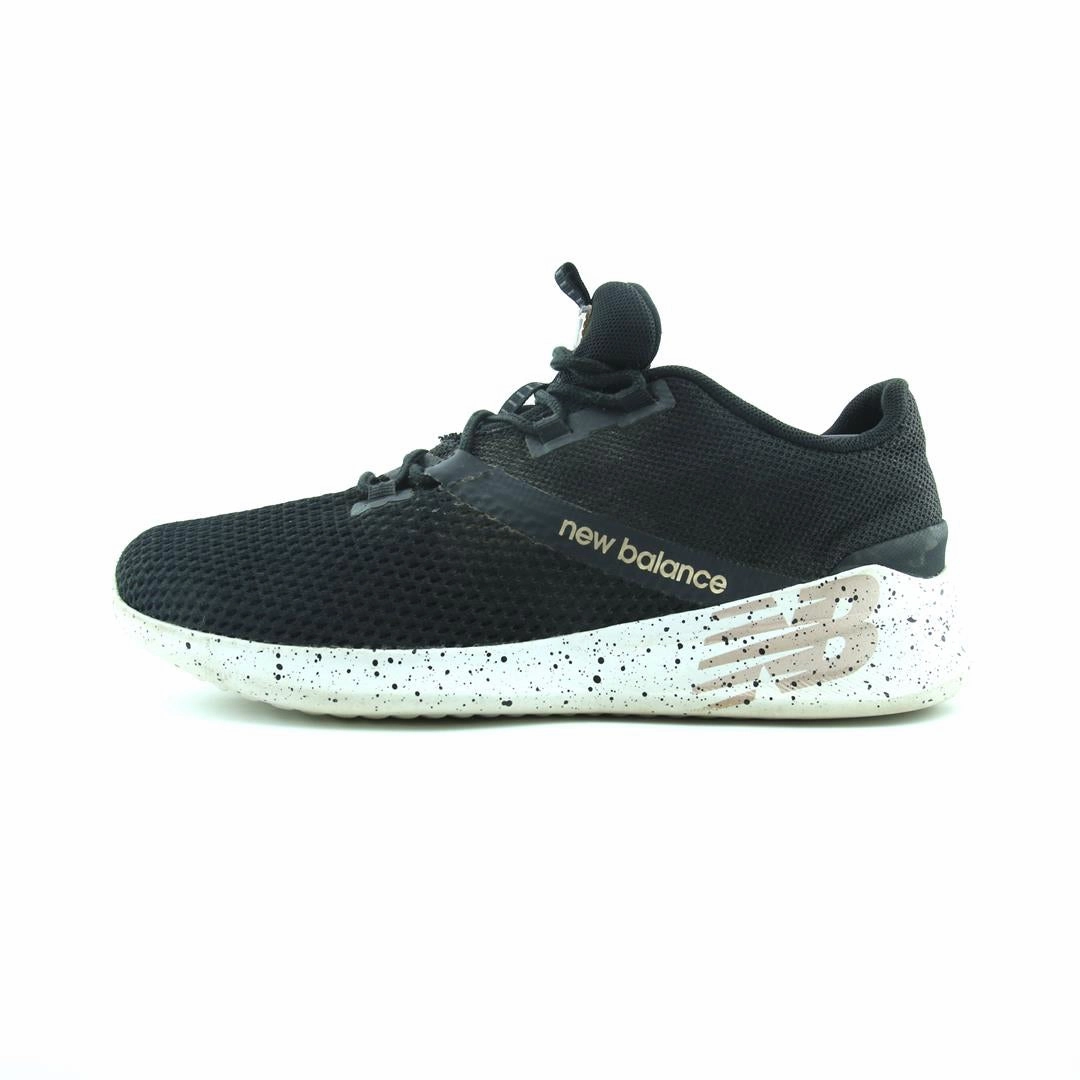 NEW BALANCE CUSH DISTRICT V1 New Balance durable footwear styles