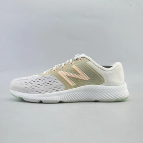 NEW BALANCE DRFTV1 New Balance athletic performance footwear