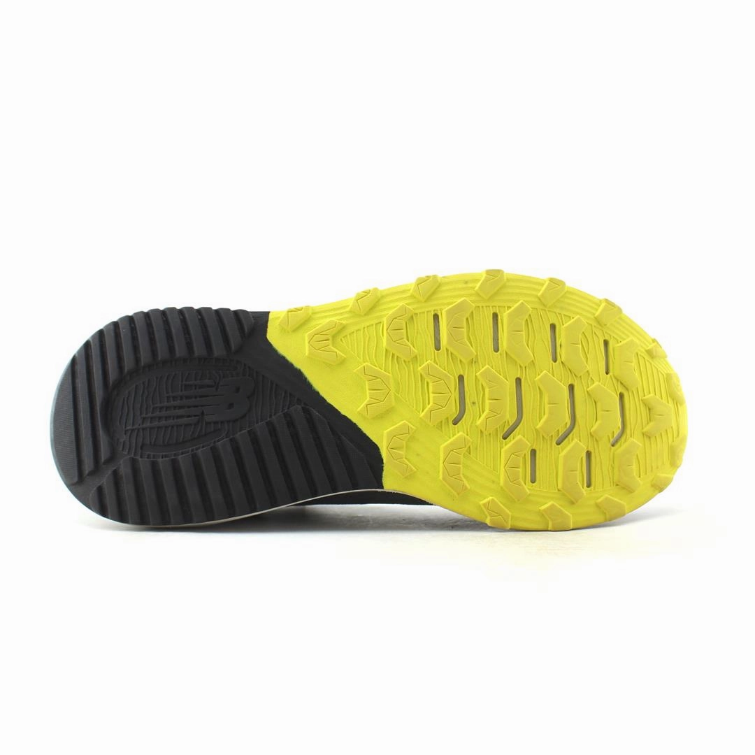 NEW BALANCE DYNASOFT NITREL V4 New Balance trainer visuals