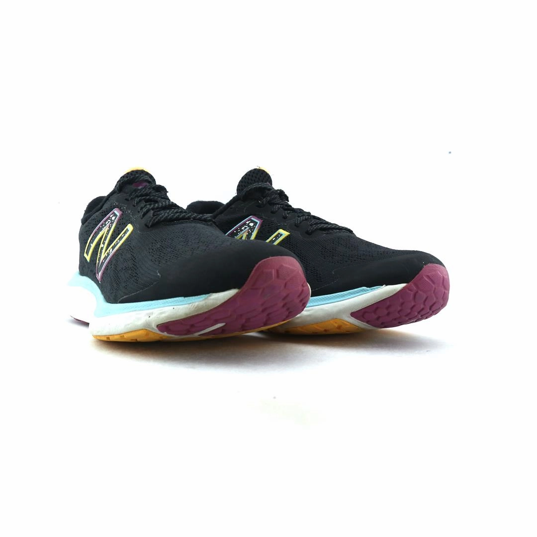 NEW BALANCE FRESH FOAM 680V7 stylish New Balance designs