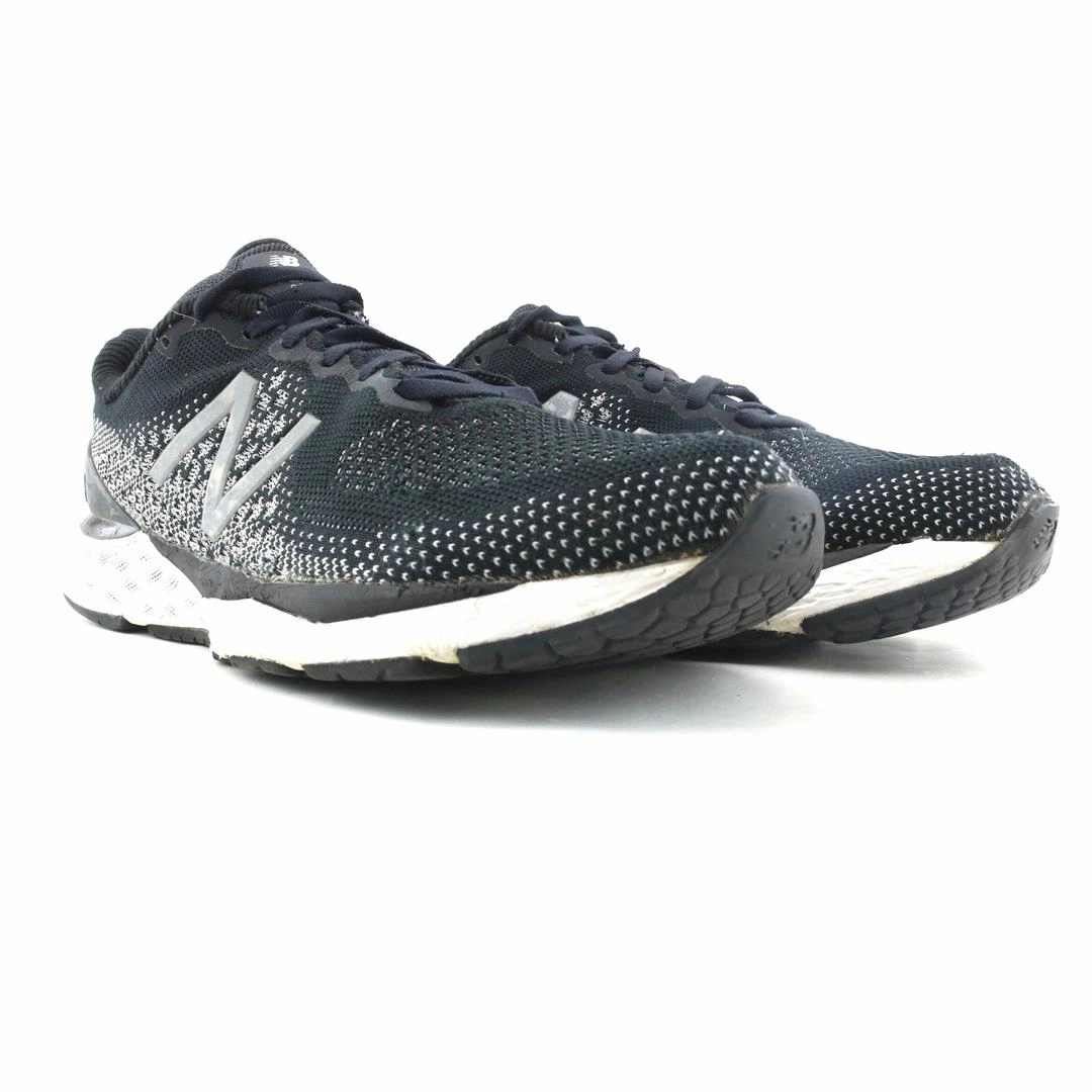 NEW BALANCE FRESH FOAM 880 V10 retro New Balance shoe shots