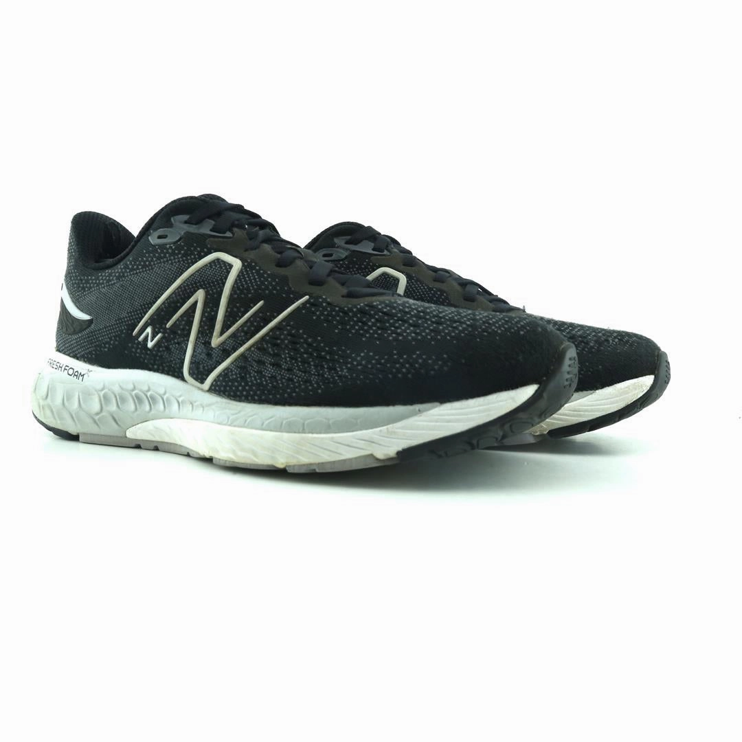NEW BALANCE  FRESH FOAM 880 V12 New Balance casual shoe looks
